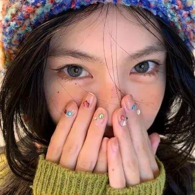 四月女友